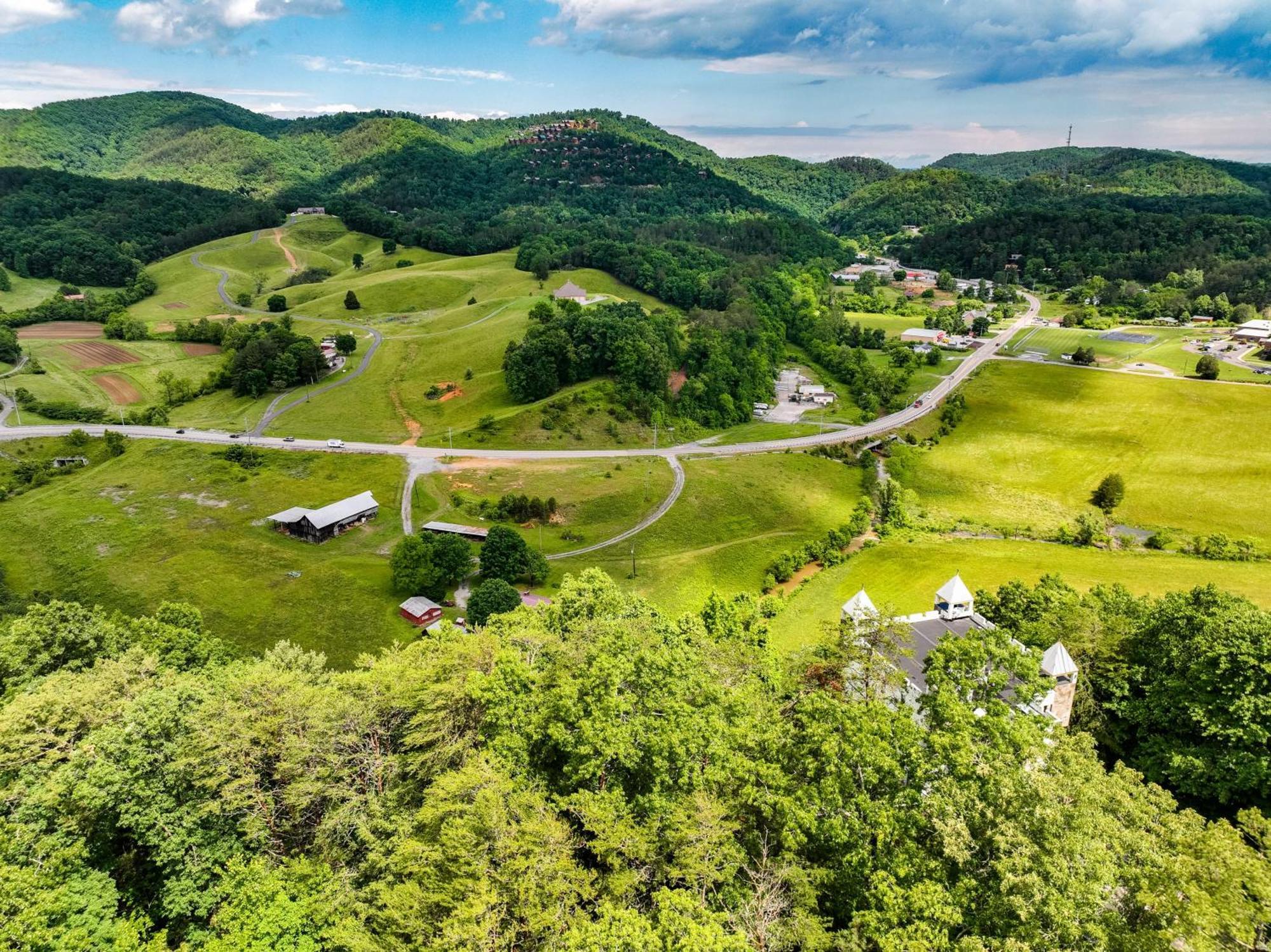 Villa Mountain Views At Dolly'S Castle Unit 3 Sevierville Exterior foto